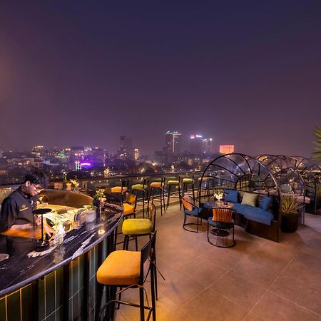 Le Premier Hotel & Rooftop Bar ฮานอย ภายนอก รูปภาพ