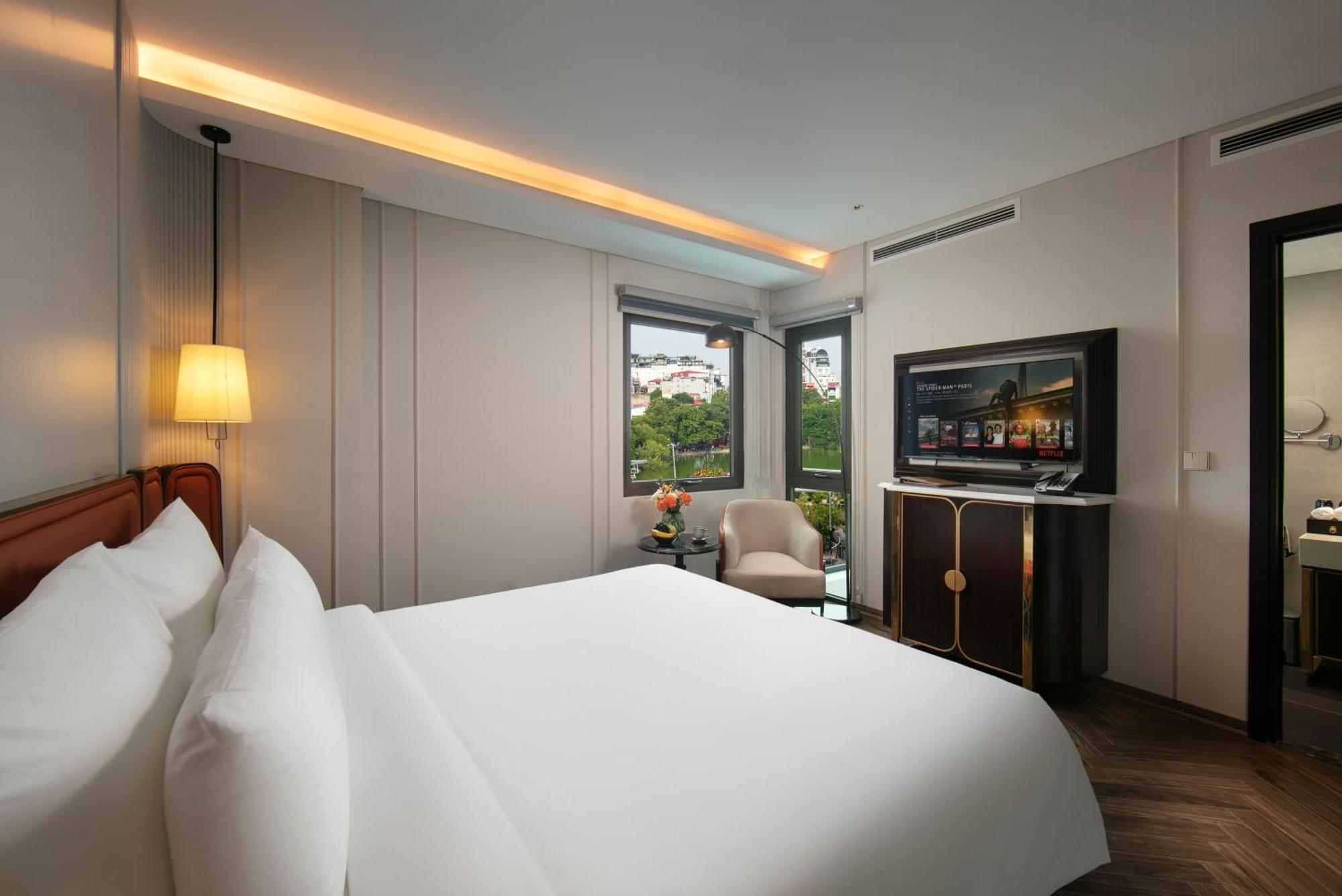 Le Premier Hotel & Rooftop Bar ฮานอย ภายนอก รูปภาพ