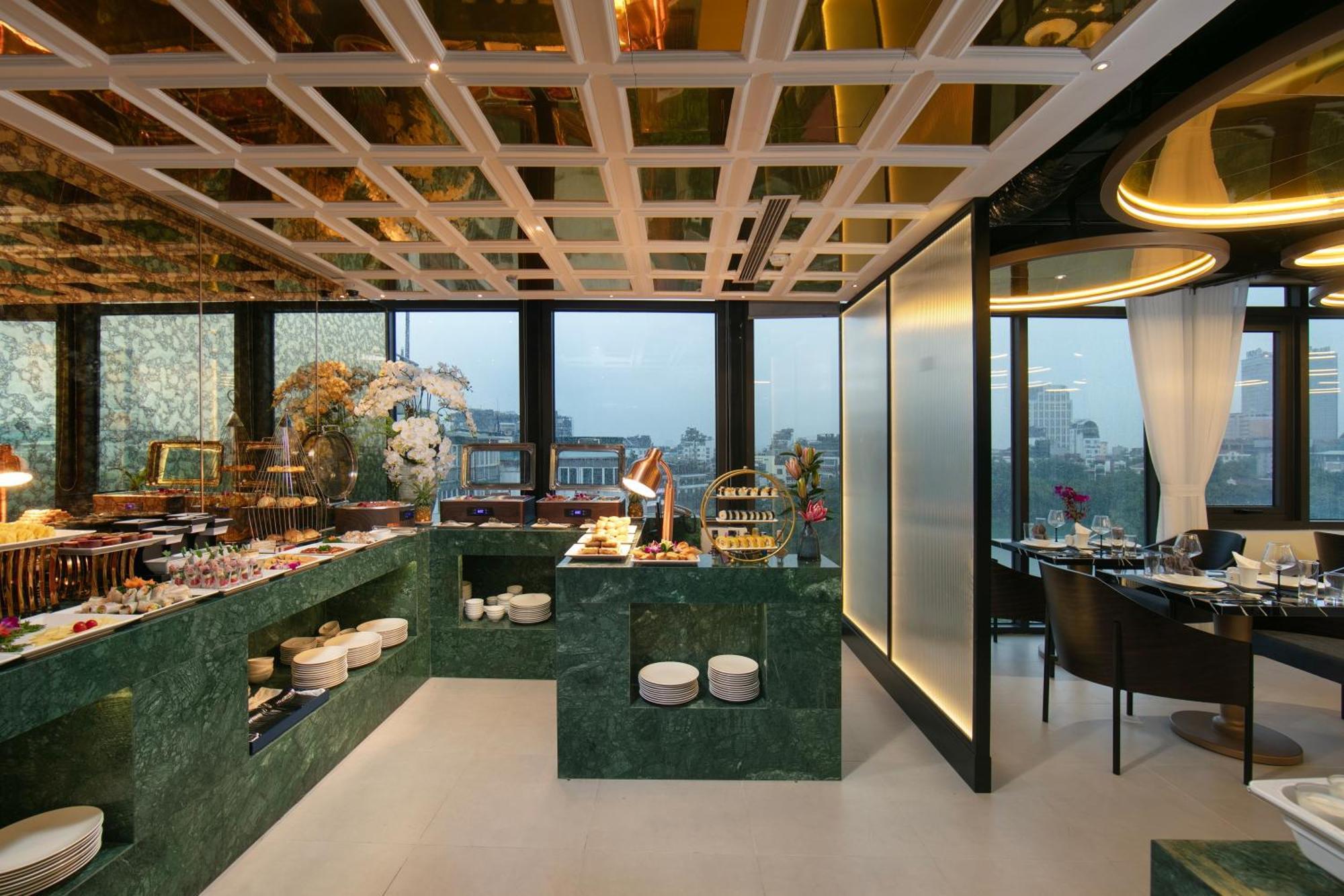 Le Premier Hotel & Rooftop Bar ฮานอย ภายนอก รูปภาพ