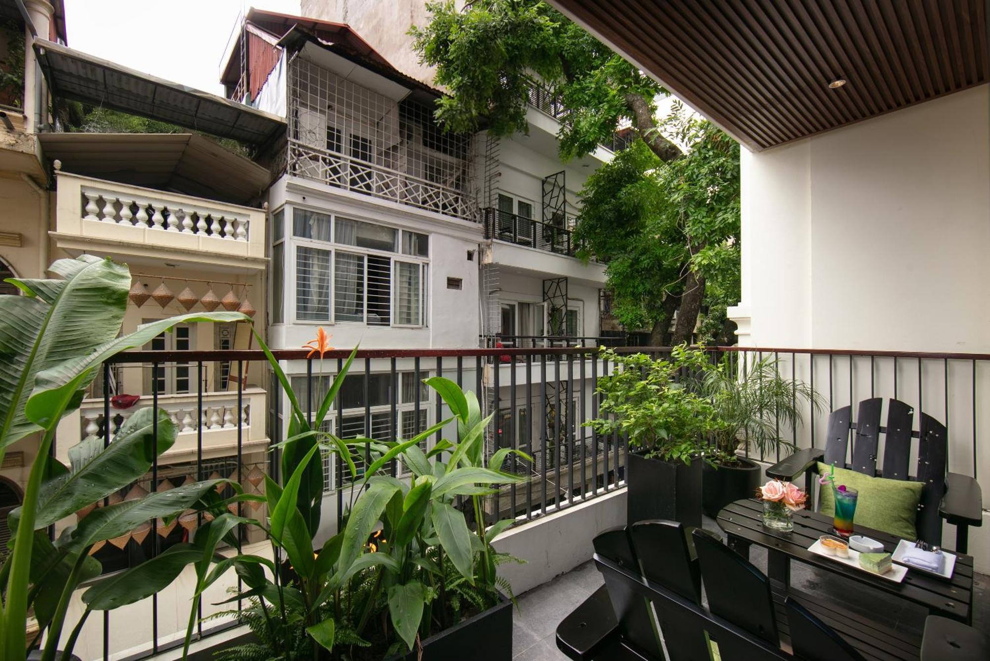 Le Premier Hotel & Rooftop Bar ฮานอย ภายนอก รูปภาพ