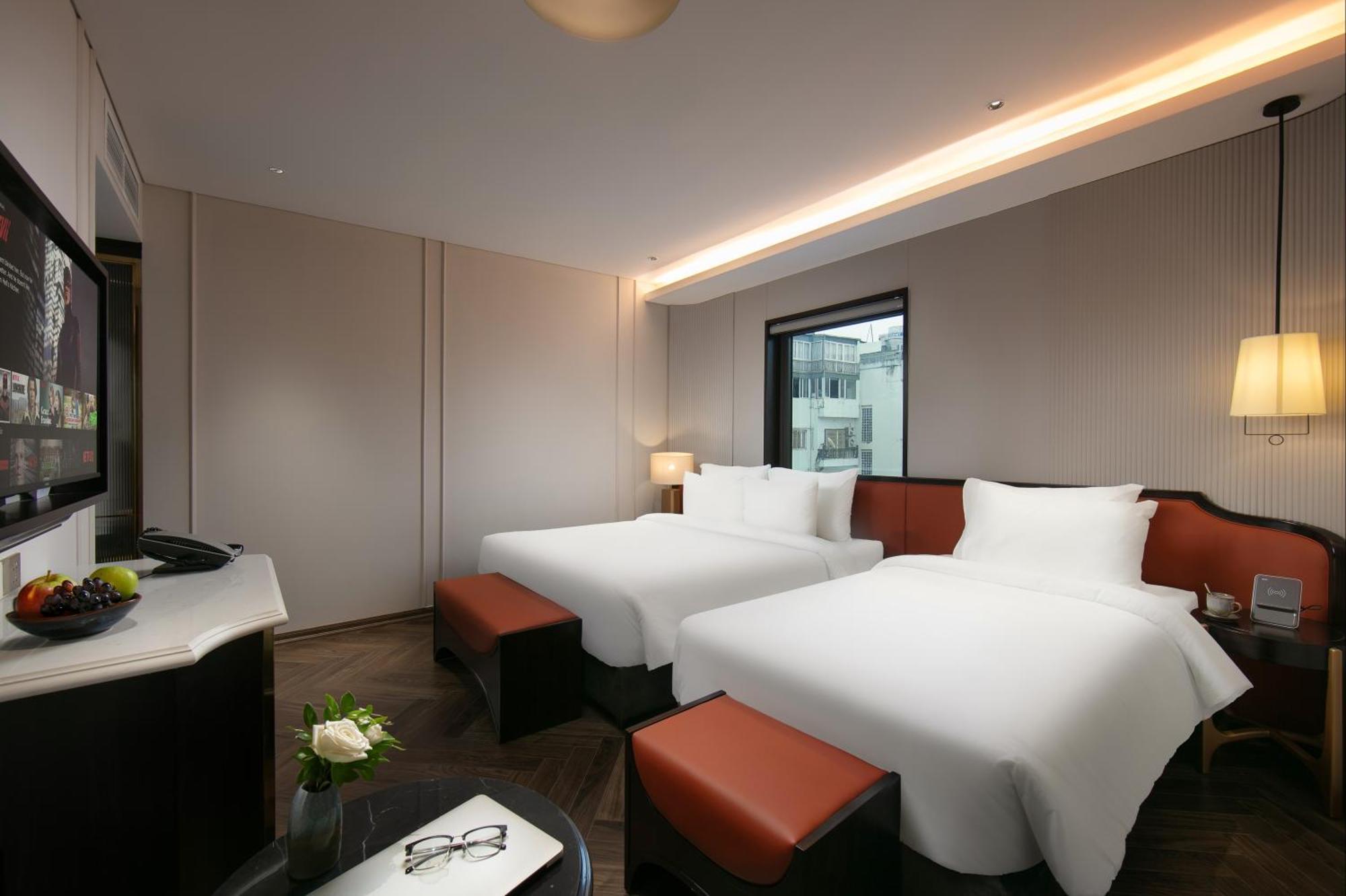 Le Premier Hotel & Rooftop Bar ฮานอย ภายนอก รูปภาพ